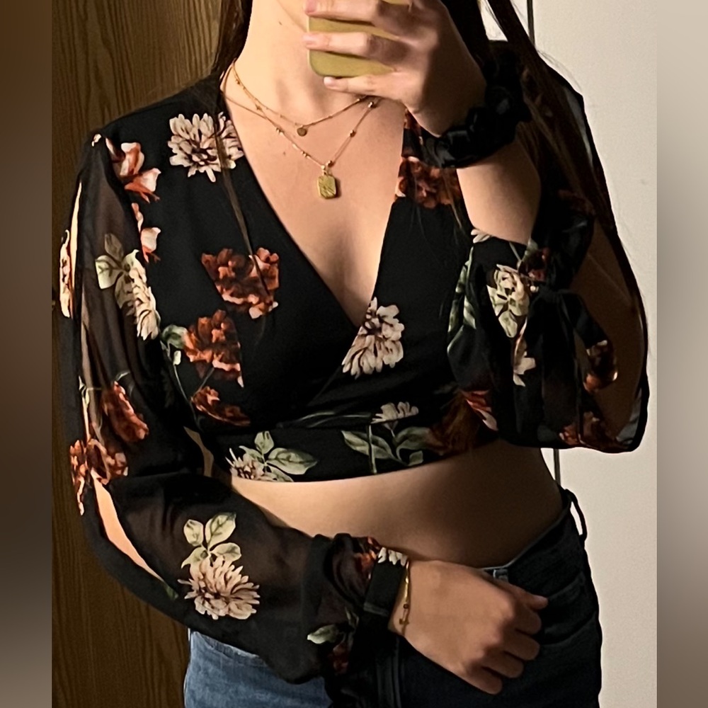 Floral Black Crop Top